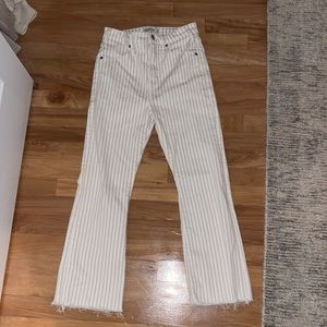 High Rise ankle flare Abercrombie jeans
